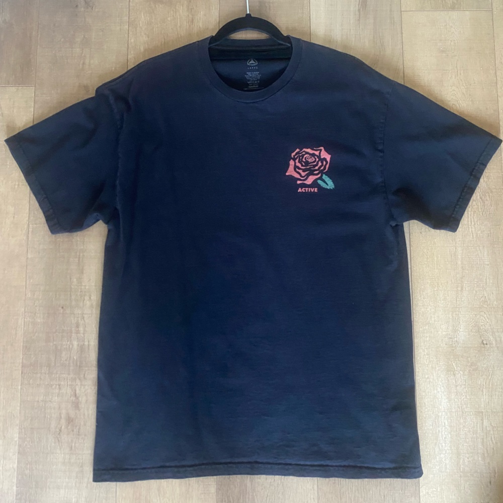 Mens Black And Red Thrifted T-Shirt